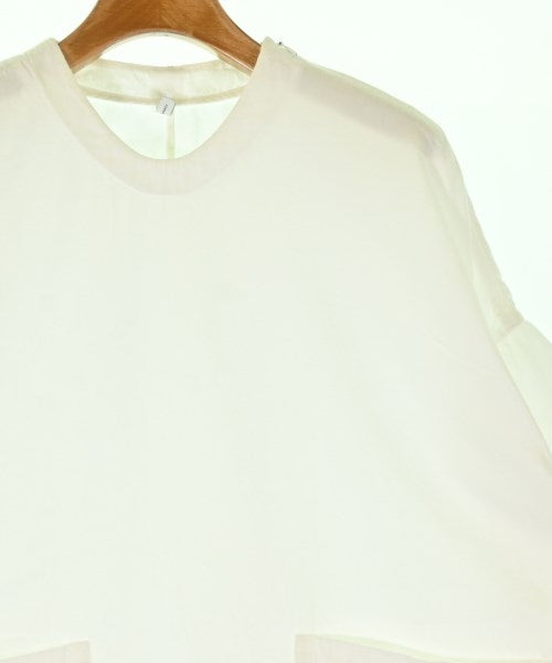 FIRMUM เสื้อยืด/เสื้อท็อปส์