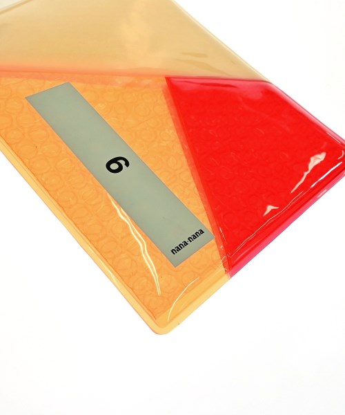 NaNa-NaNa คลัตช์