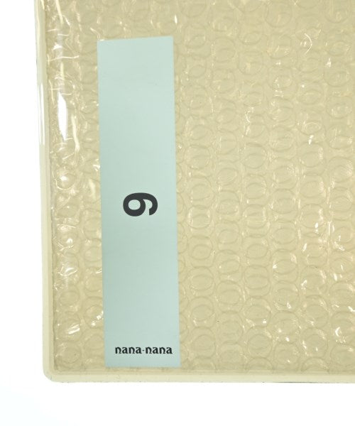 NaNa-NaNa คลัตช์