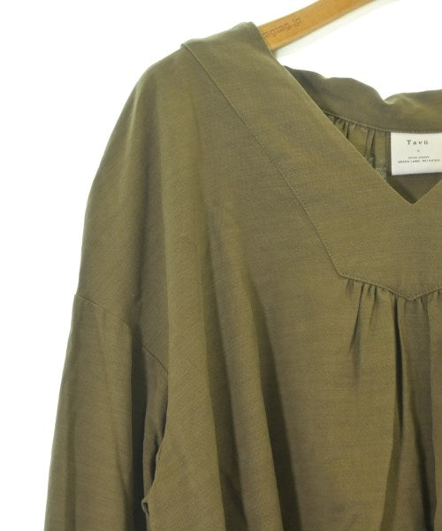 Tavii เสื้อสตรี