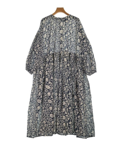 eternite de soi-e ชุดเดรส