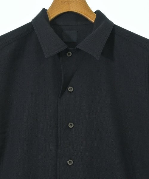 Yamauchi เสื้อลำลอง