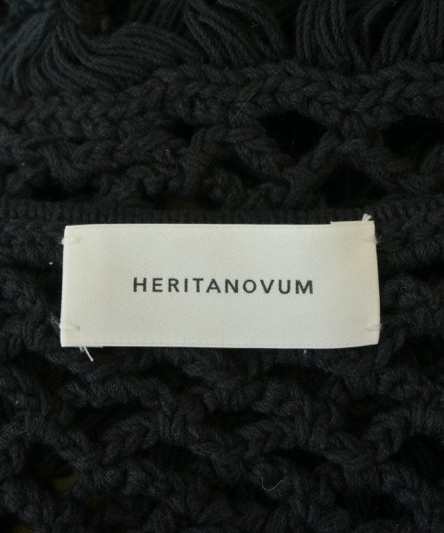 HERITANOVUM เสื้อแขนกุด