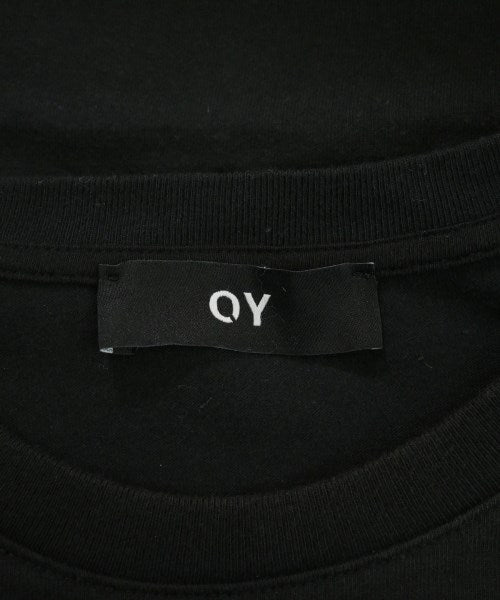 OY เสื้อยืด/เสื้อท็อปส์