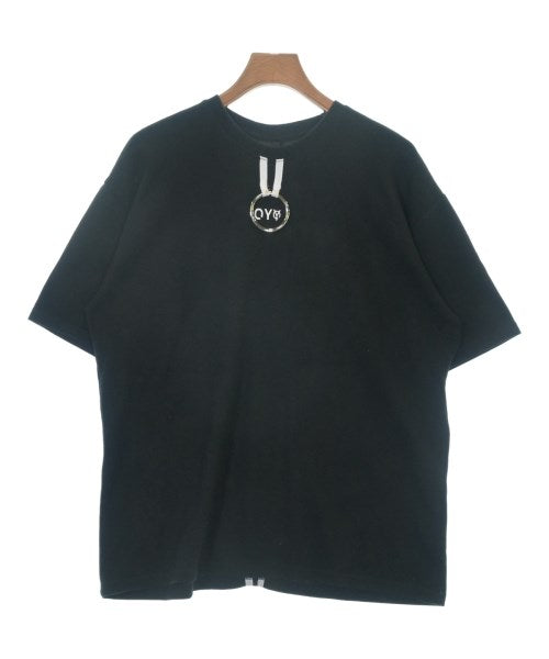 OY เสื้อยืด/เสื้อท็อปส์