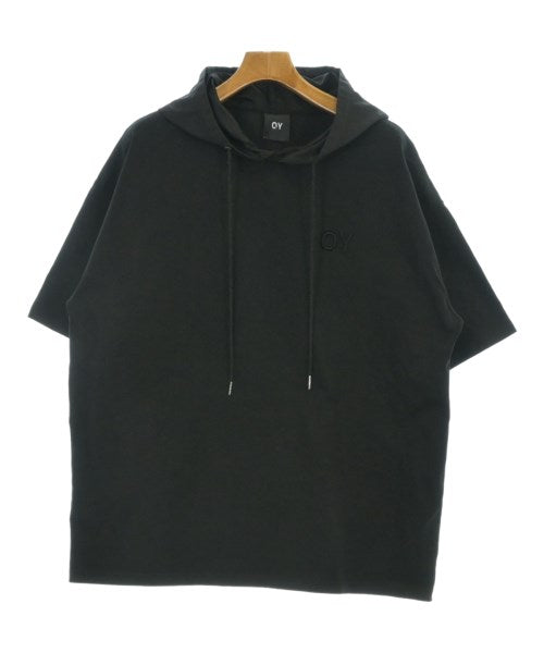 OY เสื้อยืด/เสื้อท็อปส์