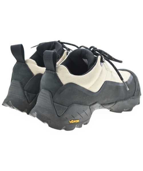 ROA รองเท้าผ้าใบ