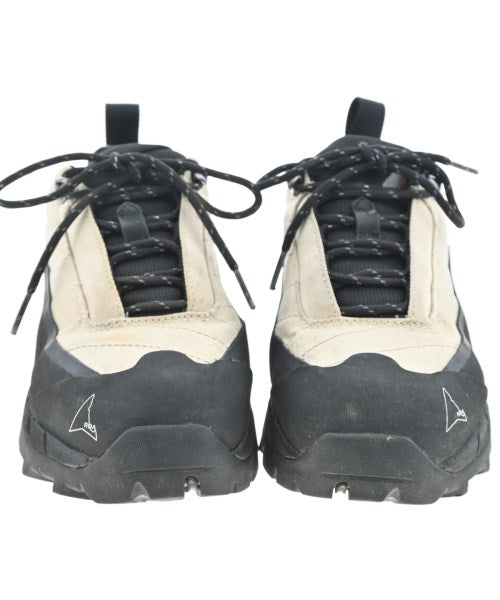 ROA รองเท้าผ้าใบ