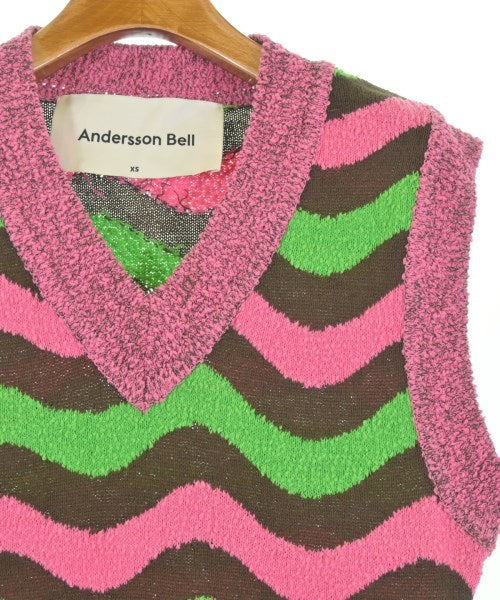 ANDERSSON BELL เสื้อแขนกุด
