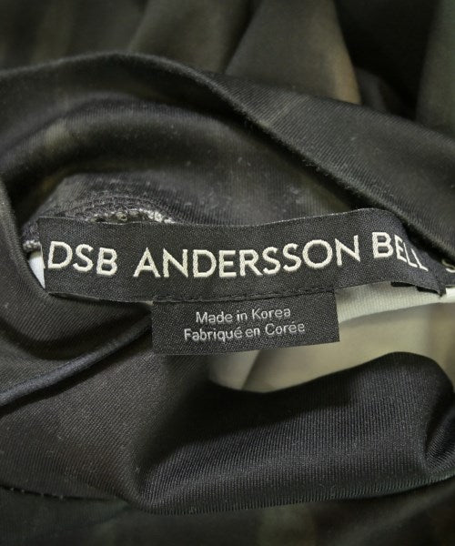 ANDERSSON BELL เสื้อยืด/เสื้อท็อปส์