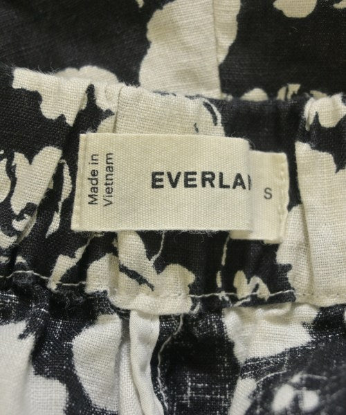 EVERLANE กางเกงขาสั้น
