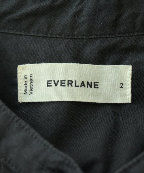 EVERLANE เสื้อสตรี