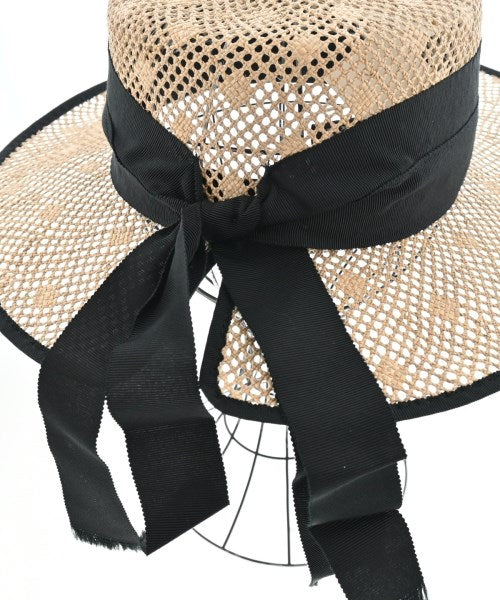 Chapeau d' O หมวก