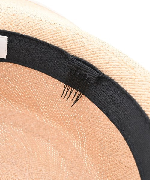 Chapeau d' O หมวก