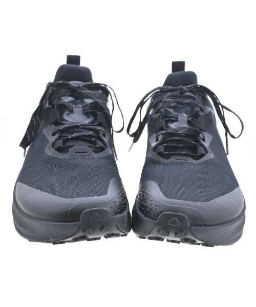 ALTRA รองเท้าผ้าใบ