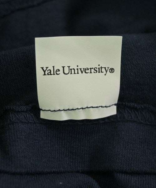 YALE เสื้อยืด/เสื้อท็อปส์