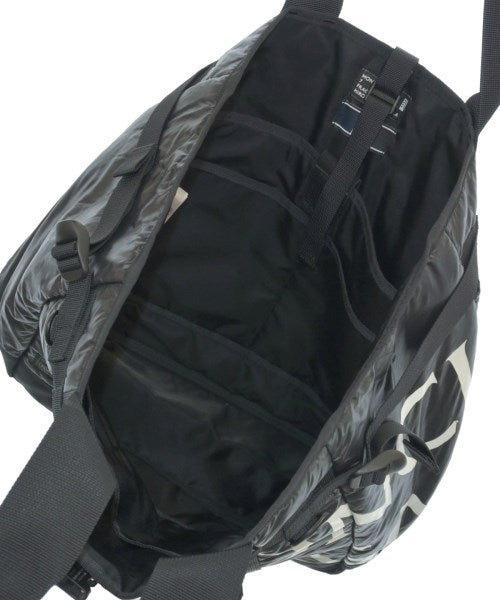 MONCLER GENIUS กระเป๋าถือขนาดใหญ่