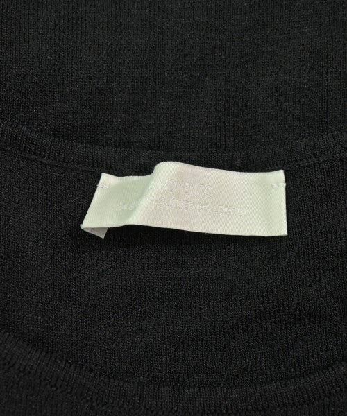 AMOMENTO เสื้อแขนกุด