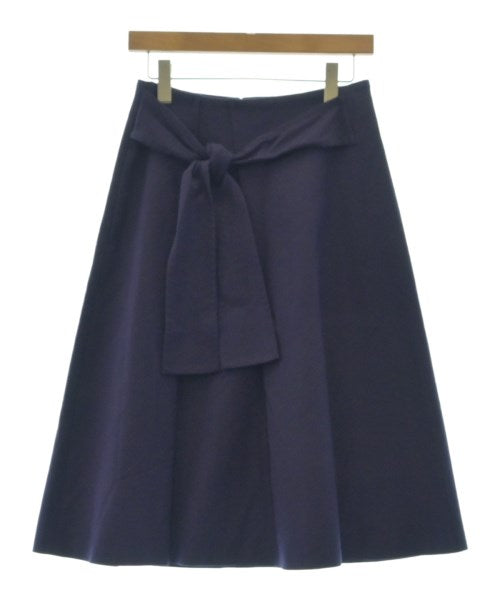 Untit_ กระโปรงยาวถึงเข่า