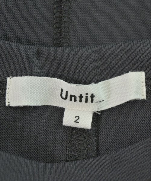 Untit_ เสื้อยืด/เสื้อท็อปส์