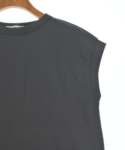 Untit_ เสื้อยืด/เสื้อท็อปส์