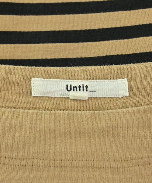 Untit_ เสื้อยืด/เสื้อท็อปส์