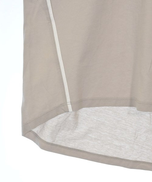 LUGIVA เสื้อยืด/เสื้อท็อปส์