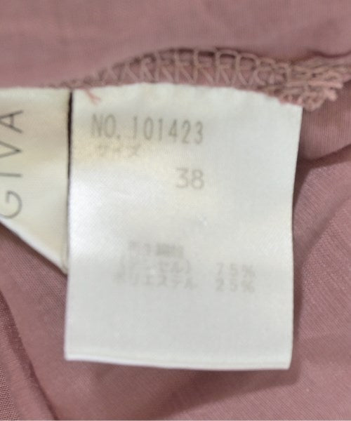 LUGIVA เสื้อลำลอง