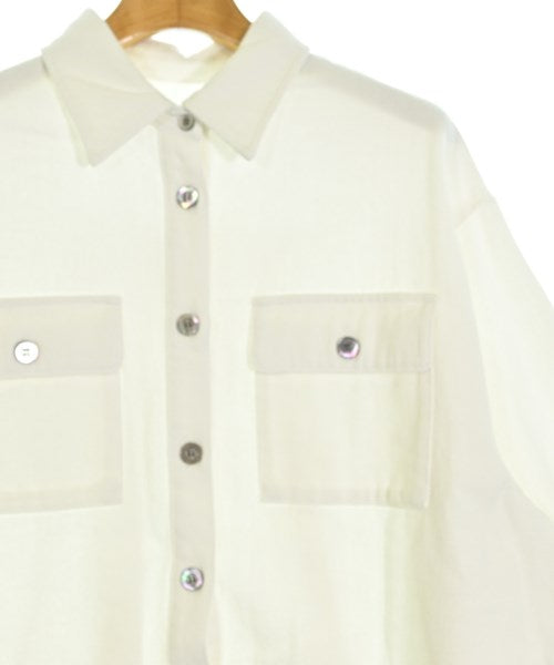 LUGIVA เสื้อลำลอง