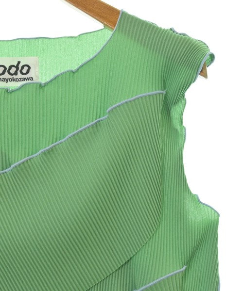 todo kotohayokozawa เสื้อแขนกุด