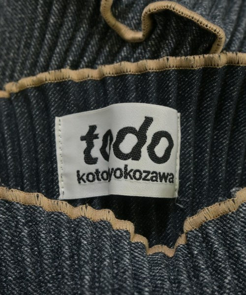 todo kotohayokozawa เสื้อแขนกุด
