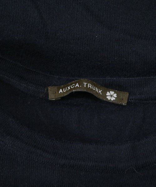 AUXCA TRUNK เสื้อกันหนาว