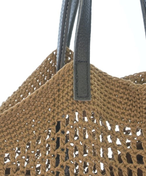 MARCHER กระเป๋าถือ