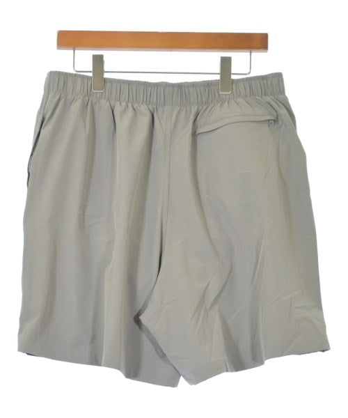 FreshService กางเกงขาสั้น