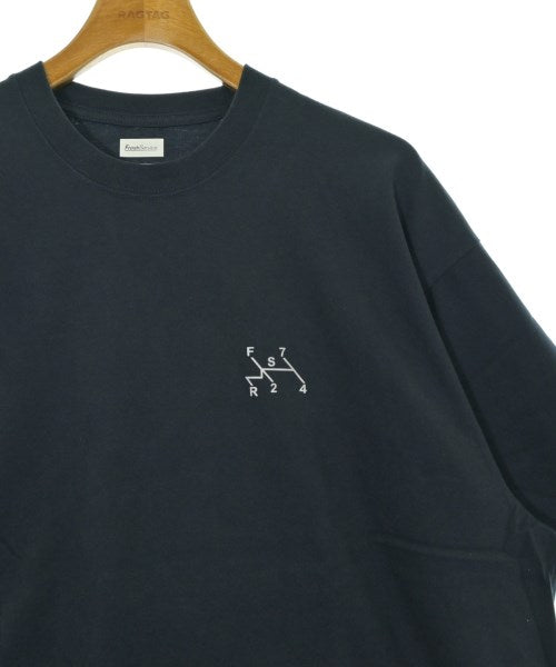 FreshService เสื้อยืด/เสื้อท็อปส์