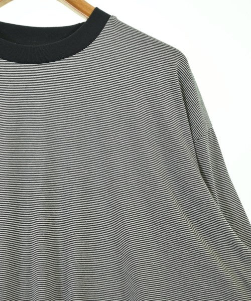 FreshService เสื้อยืด/เสื้อท็อปส์