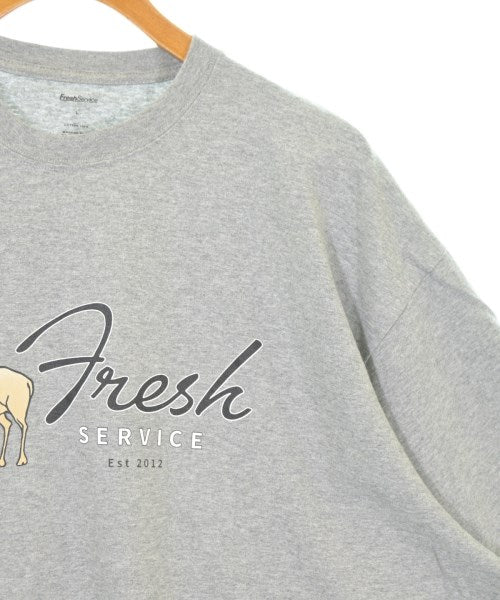 FreshService เสื้อยืด/เสื้อท็อปส์