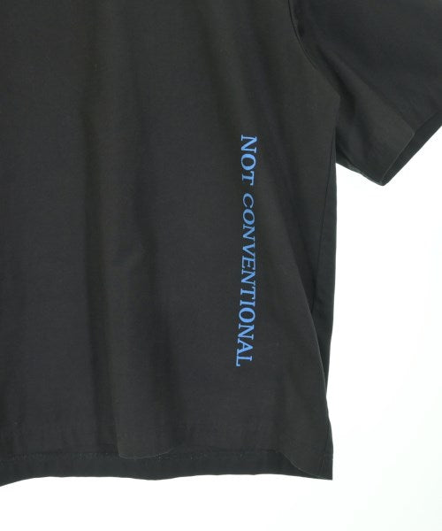 NOT CONVENTIONAL เสื้อลำลอง