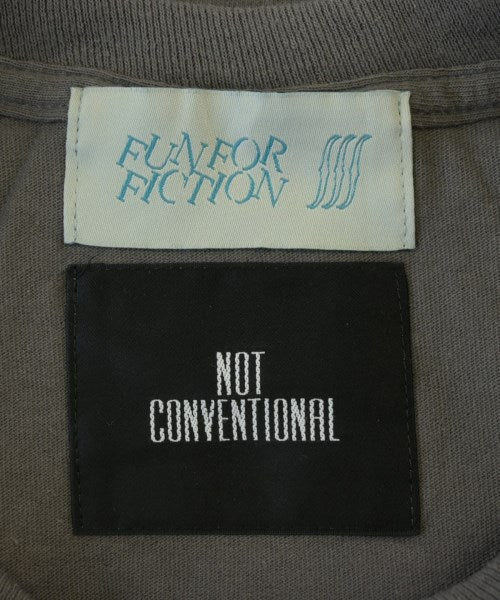 NOT CONVENTIONAL เสื้อยืด/เสื้อท็อปส์