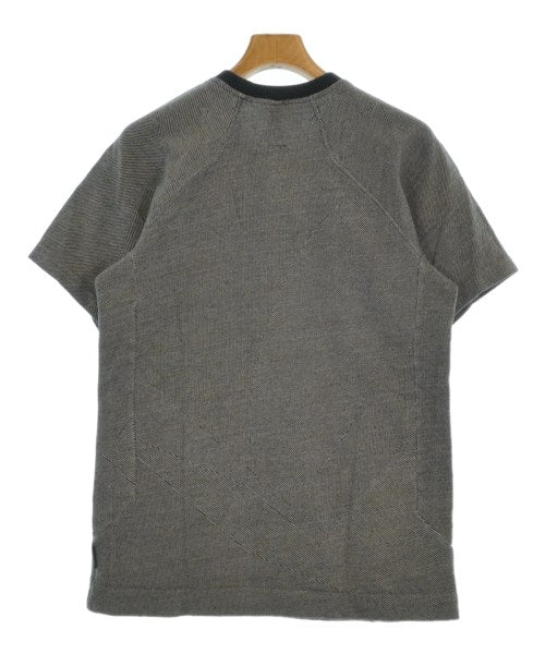 BYBORRE เสื้อยืด/เสื้อท็อปส์