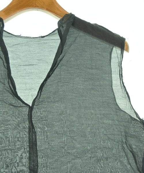 GABRIELA COLL GARMENTS เสื้อลำลอง