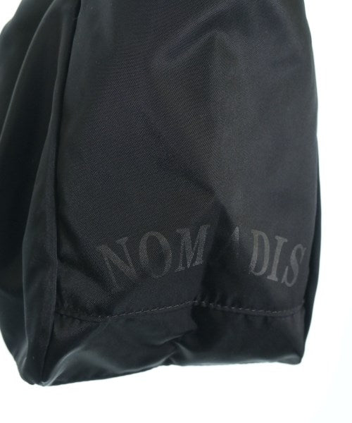 NOMADIS กระเป๋าถือขนาดใหญ่