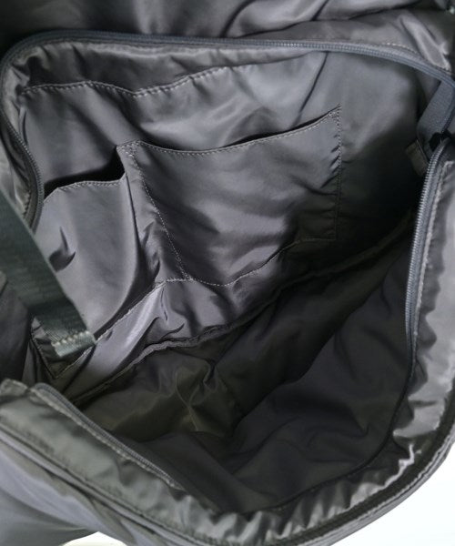 NOMADIS กระเป๋าสะพาย
