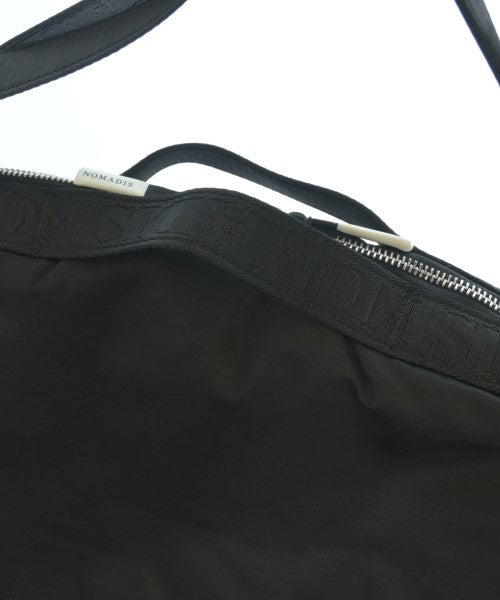 NOMADIS กระเป๋าสะพาย