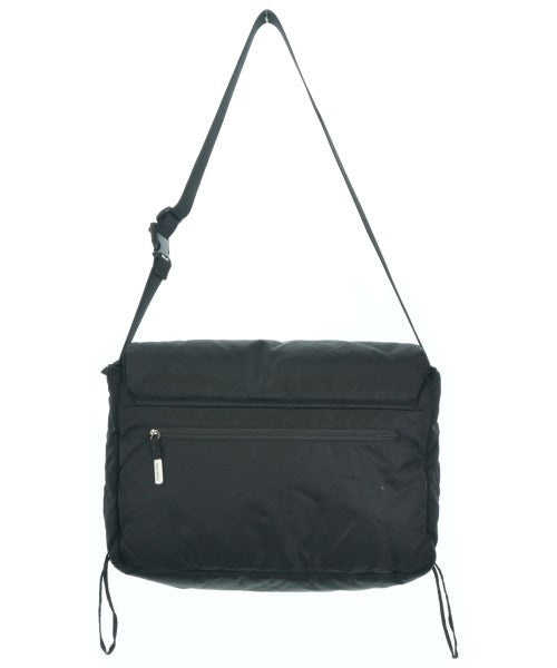 NOMADIS กระเป๋าสะพาย