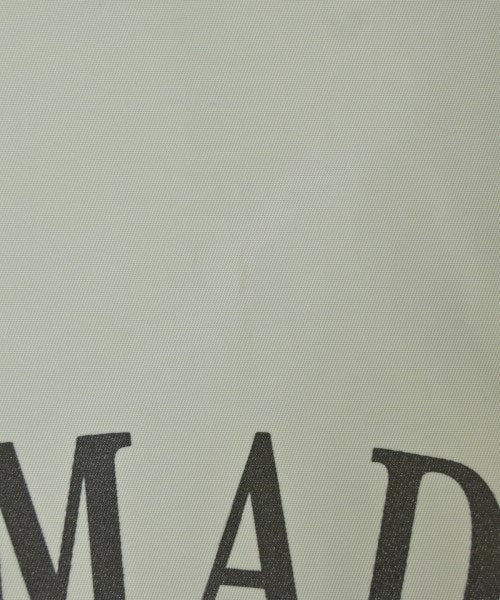 NOMADIS กระเป๋าถือขนาดใหญ่