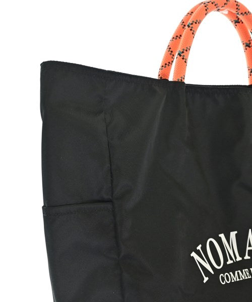 NOMADIS กระเป๋าถือขนาดใหญ่