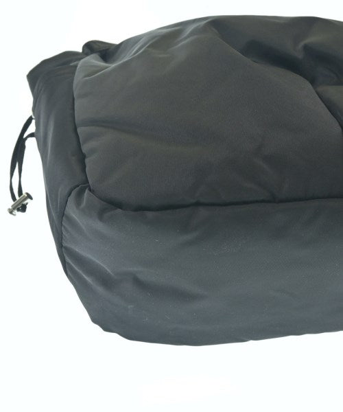 NOMADIS กระเป๋าสะพาย