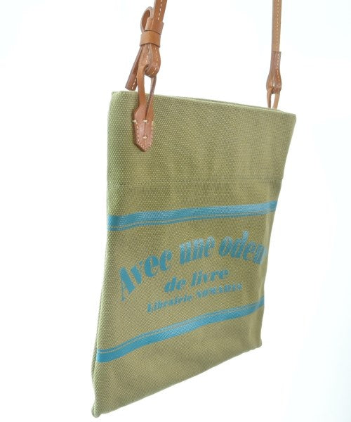 NOMADIS กระเป๋าสะพาย