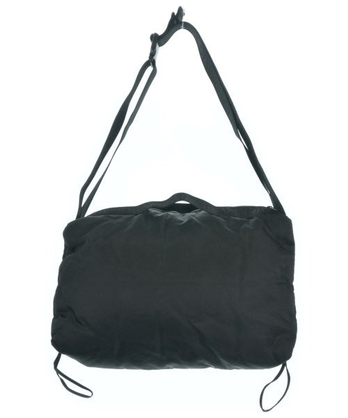 NOMADIS กระเป๋าสะพาย